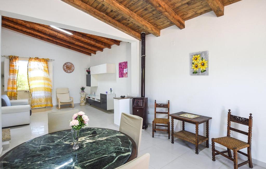 Holiday home Limoneto *